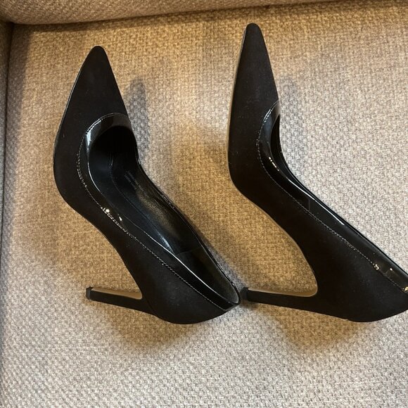Via Spiga Black Suede and Patent Pump Heels - Picture 2 of 7